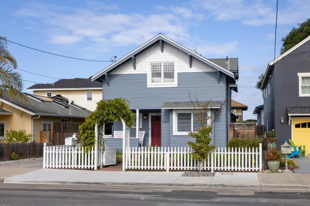 Photo of Listing #ML82025057