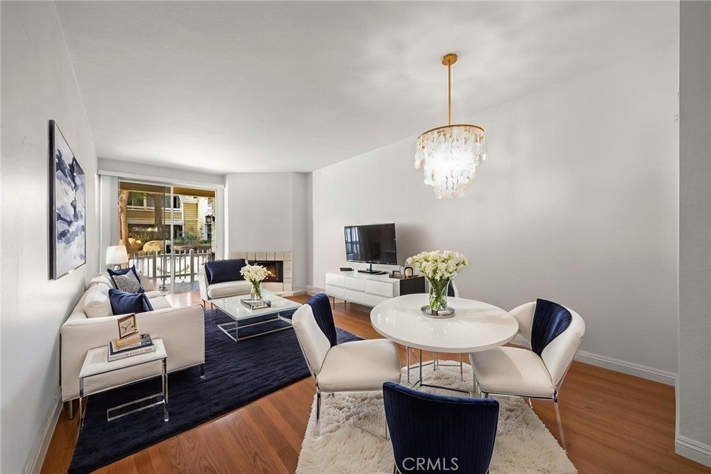 Photo of Listing #PW25241040