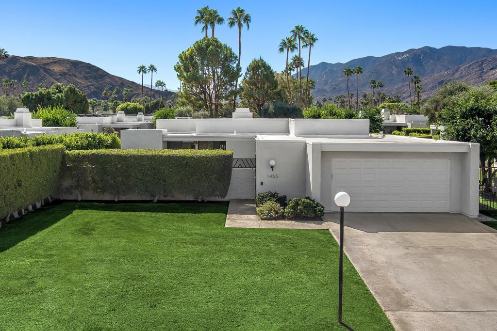 1455 E Twin Palms Drive, Palm Springs