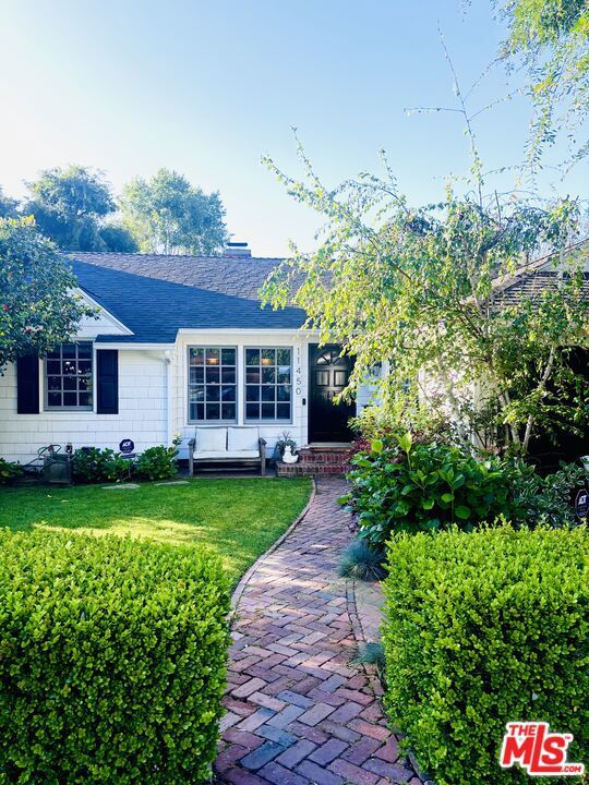 Photo of Listing #25597169