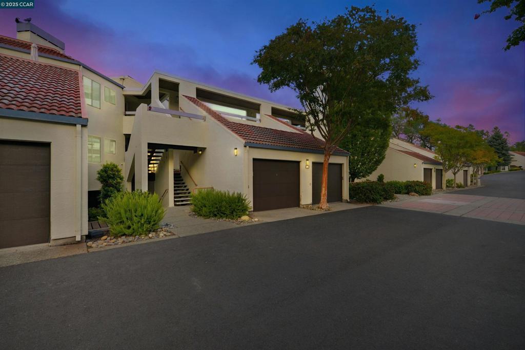 Photo of Listing #41115052