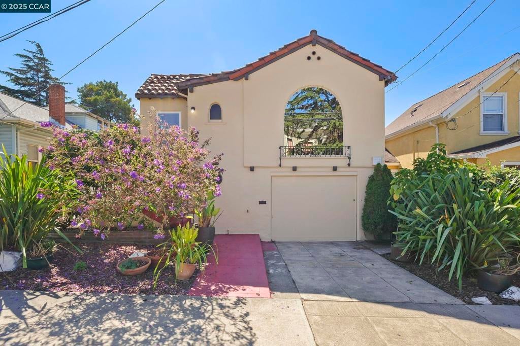 Photo of Listing #41115077