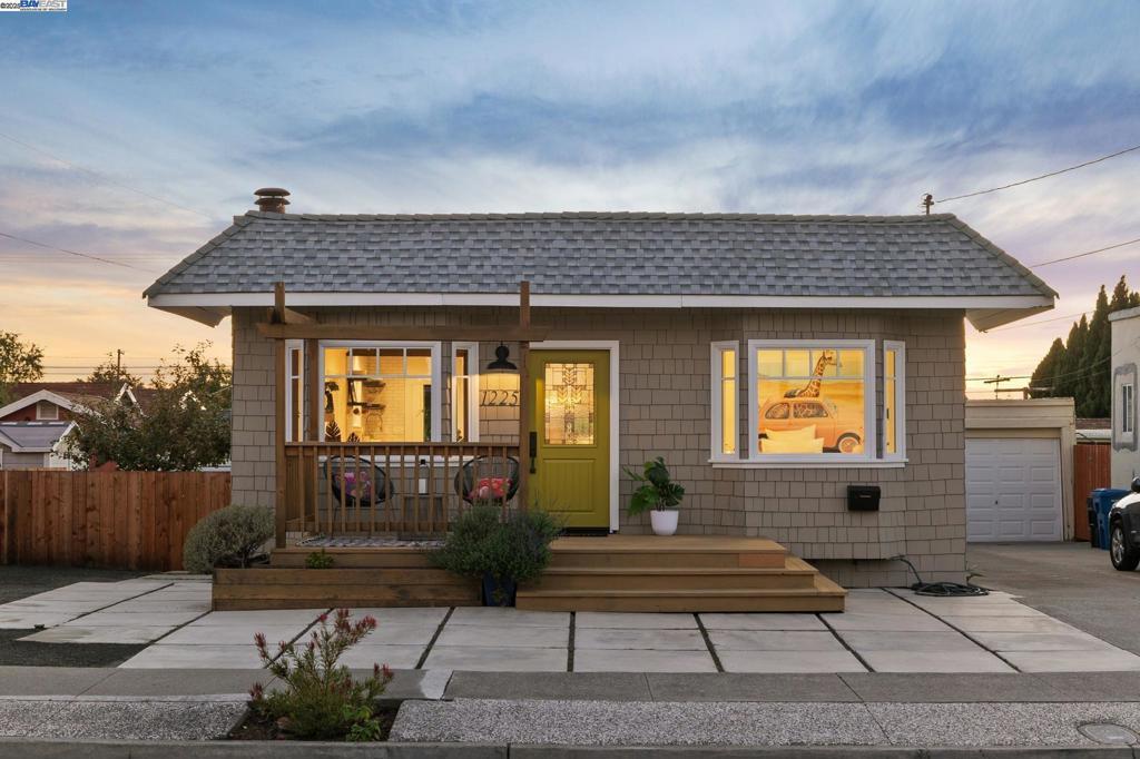 Photo of Listing #41115076