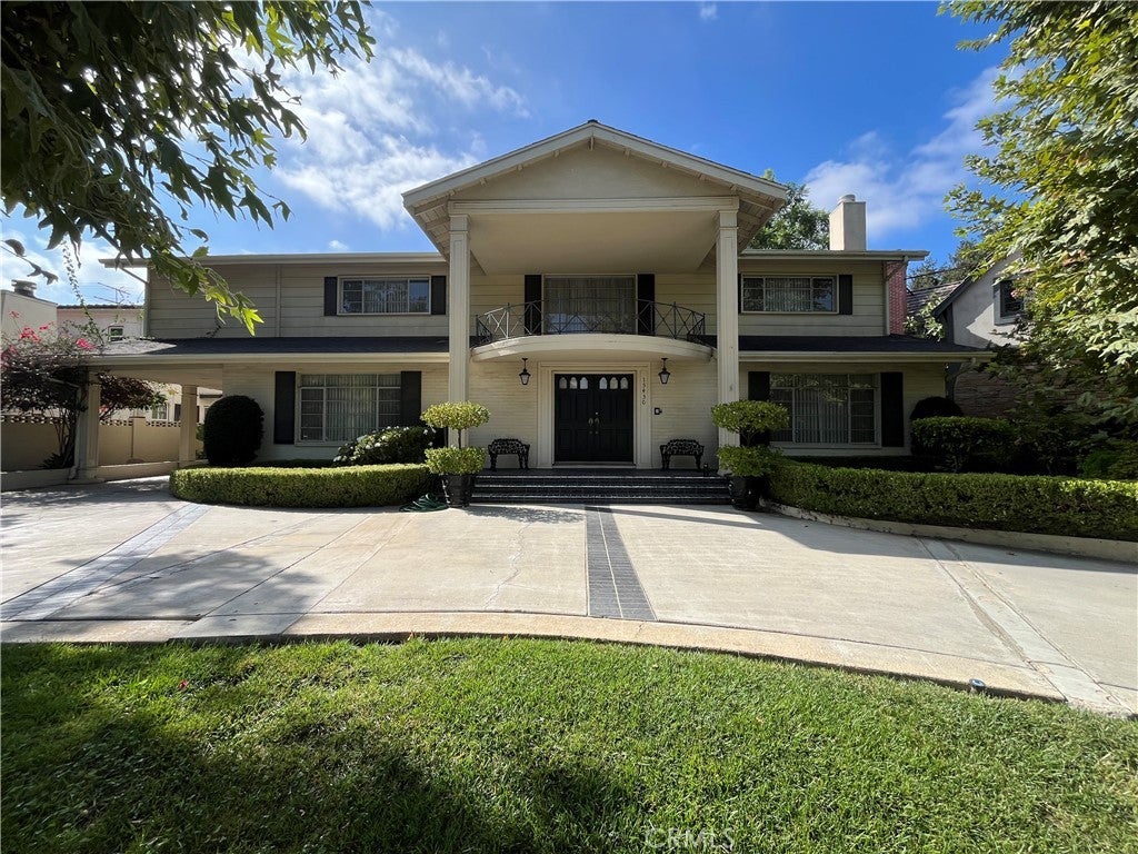 Photo of Listing #SR25235401