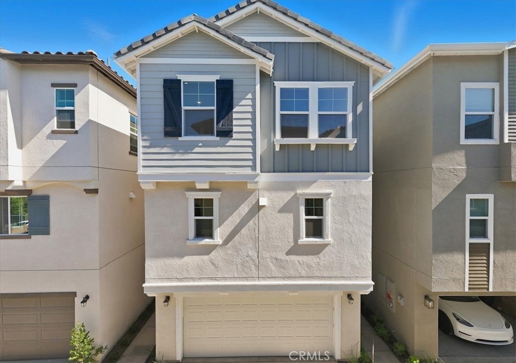 Photo of Listing #IV25241520