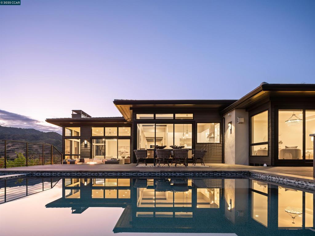 Photo of Listing #41115095