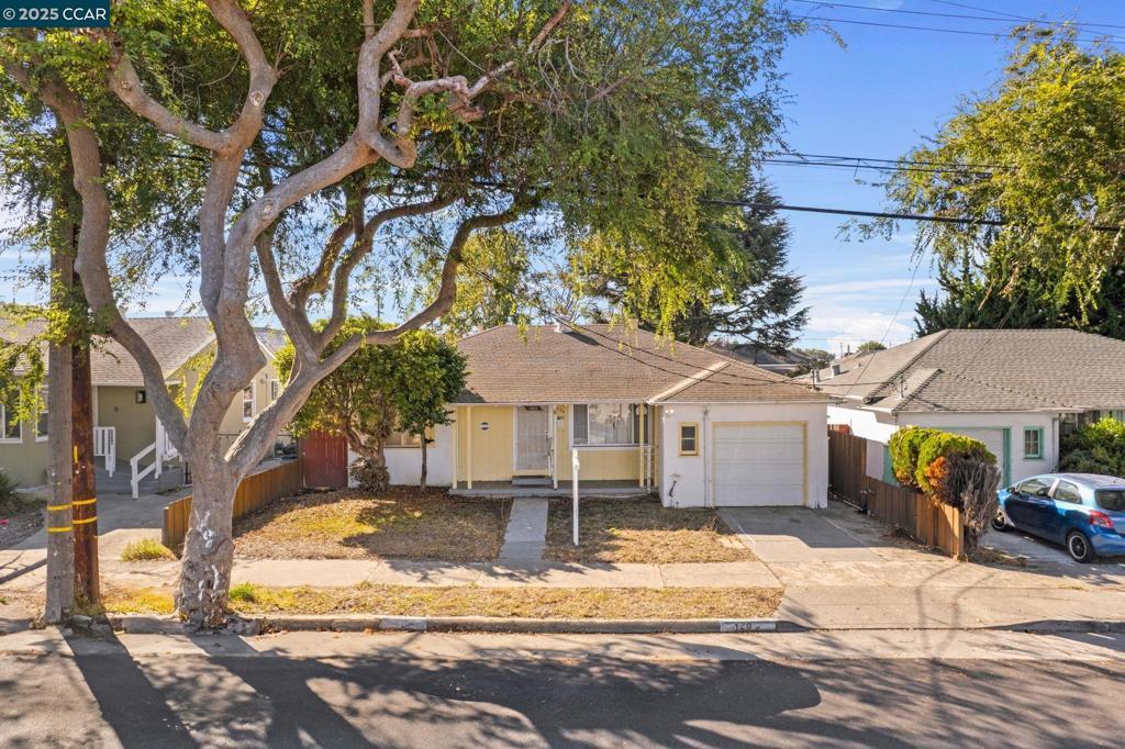 Photo of Listing #41115143