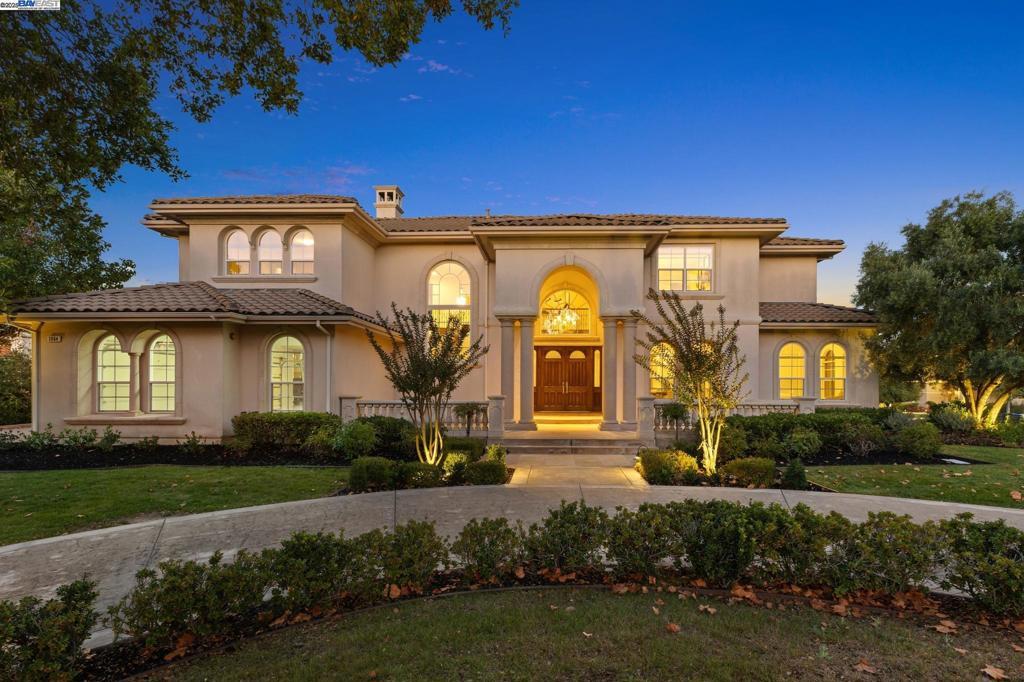 Photo of Listing #41115160