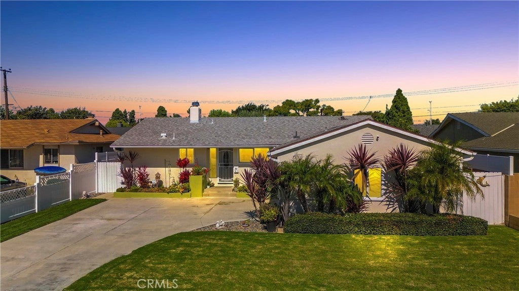 Photo of Listing #SR25242050