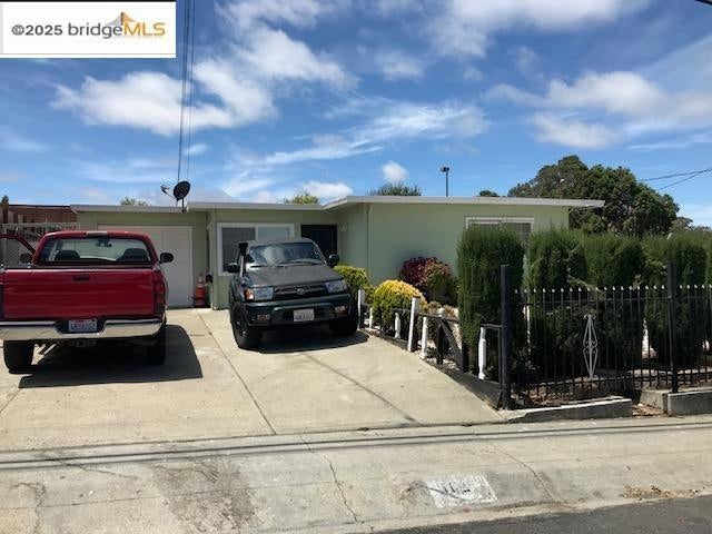 Photo of Listing #41115215