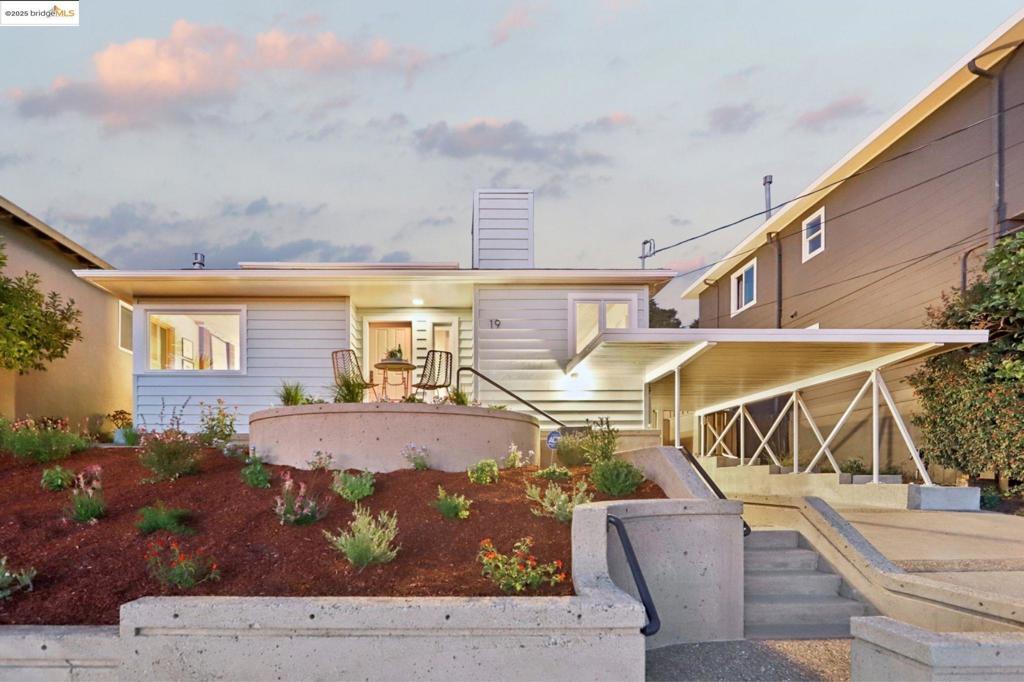 Photo of Listing #41115219