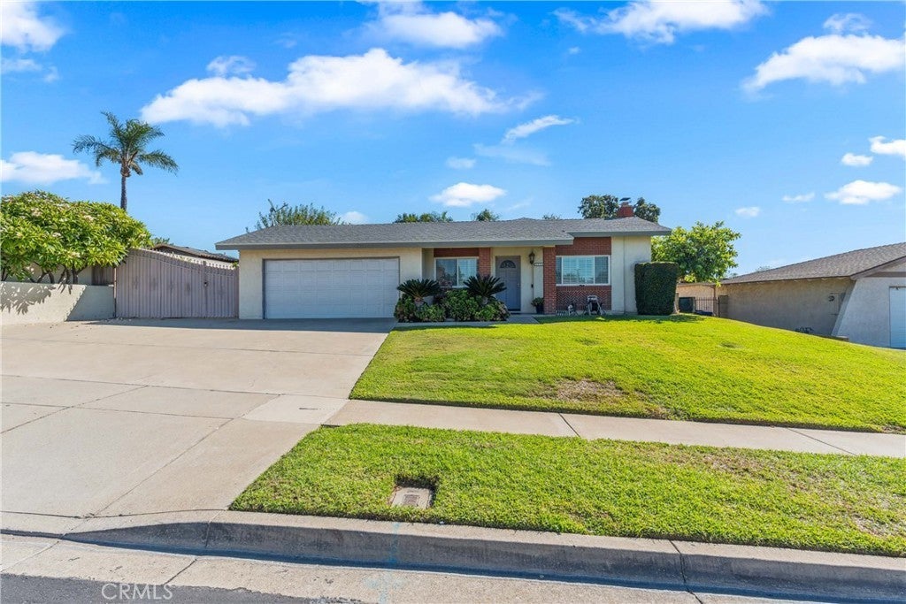 Photo of Listing #CV25243072