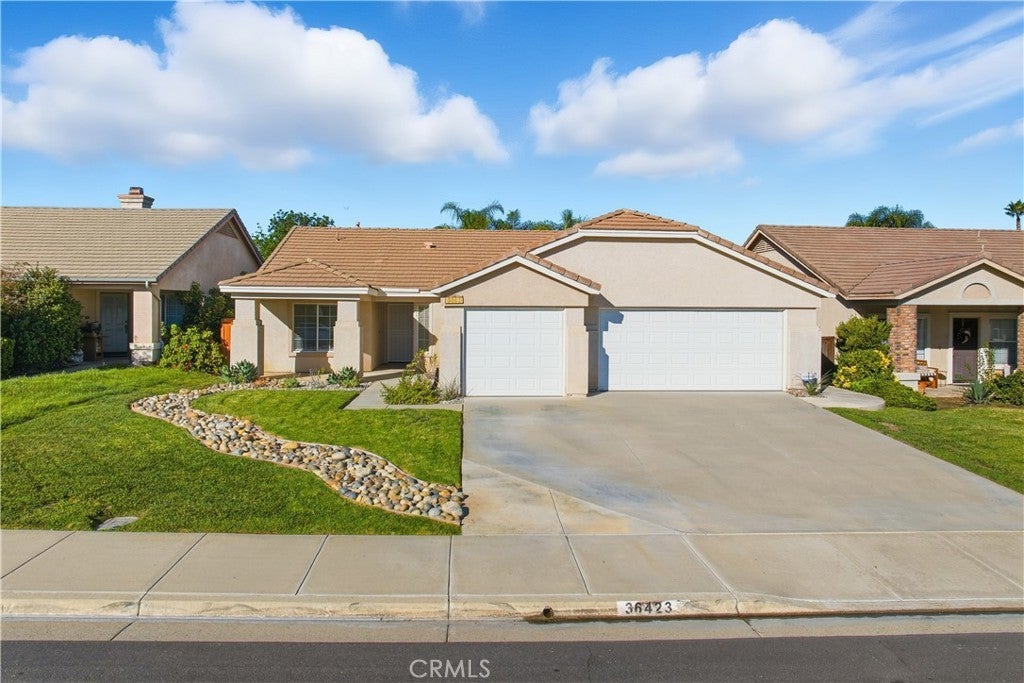 Photo of Listing #SW25242342