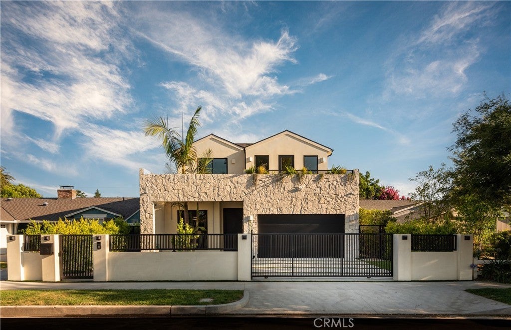 Photo of Listing #SR25240958