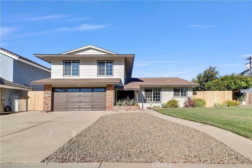 Photo of Listing #OC25243083