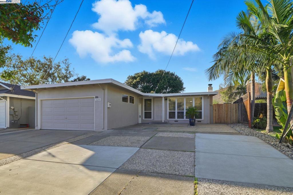 Photo of Listing #41115316