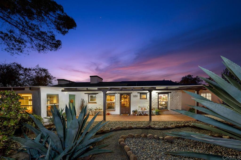 Photo of Listing #PTP2507965