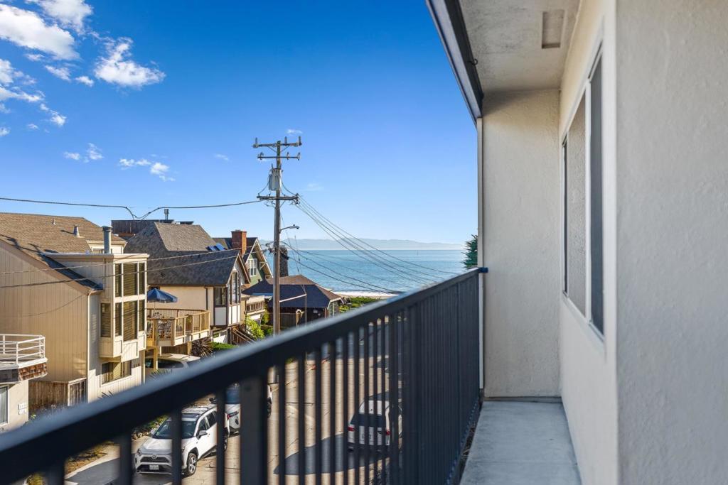 Photo of Listing #ML82025314