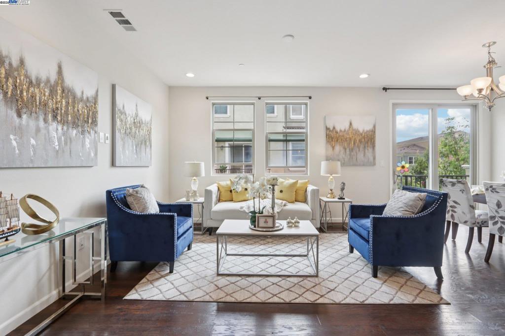 Photo of Listing #41115365