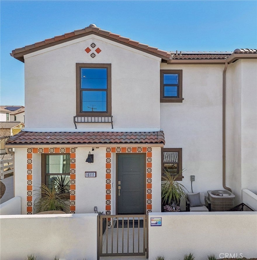 Photo of Listing #SW25244575