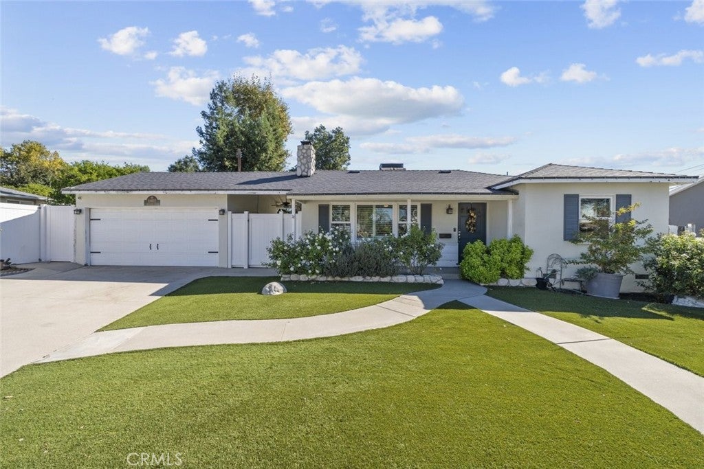 Photo of Listing #SR25244311