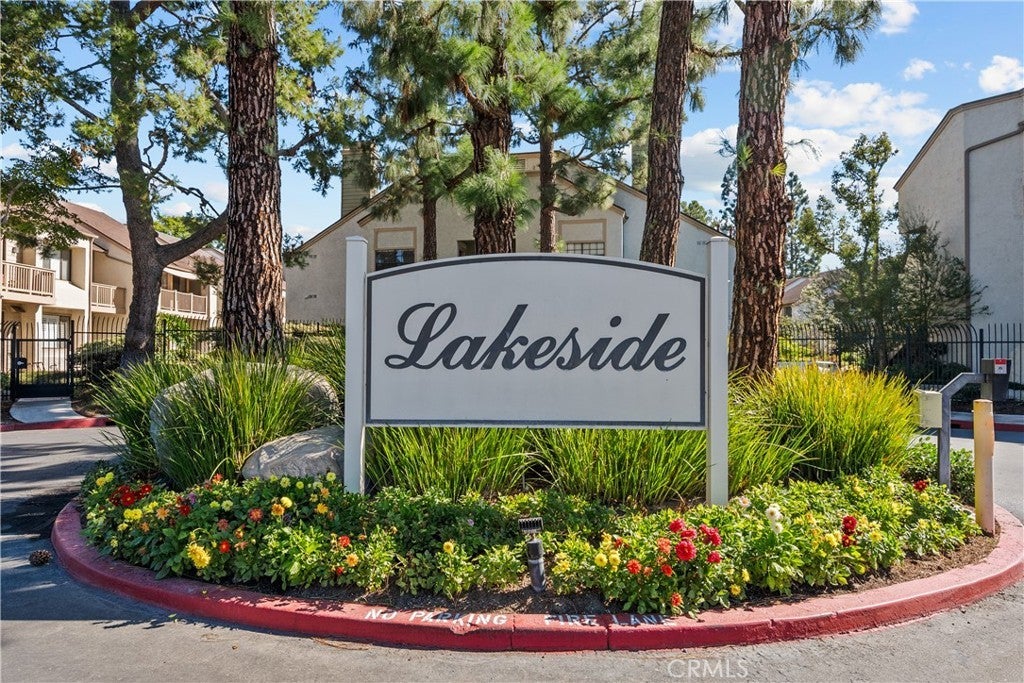 Photo of Listing #SR25244354