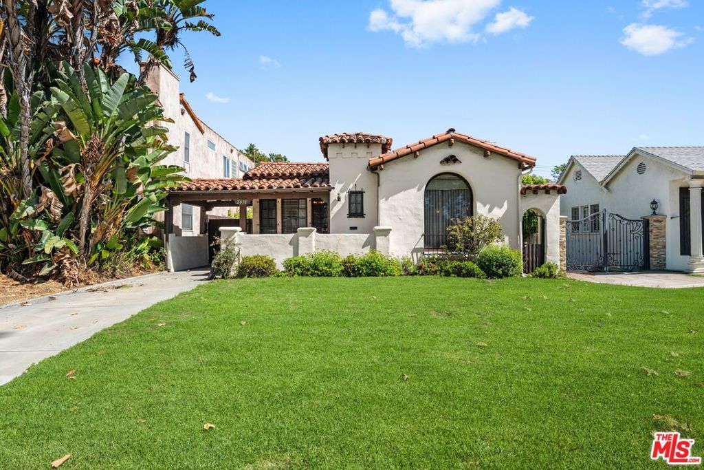 Photo of Listing #25609493