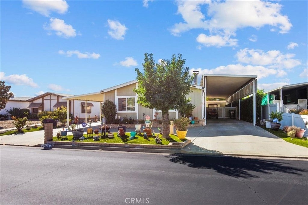 Photo of Listing #NP25245404