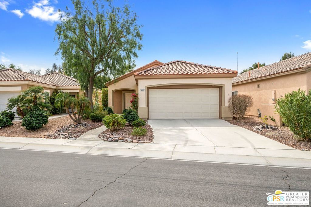 78629 Rockwell Circle, Palm Desert