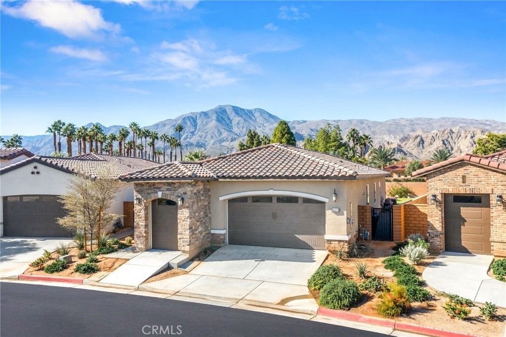 56273 Platinum Way, La Quinta