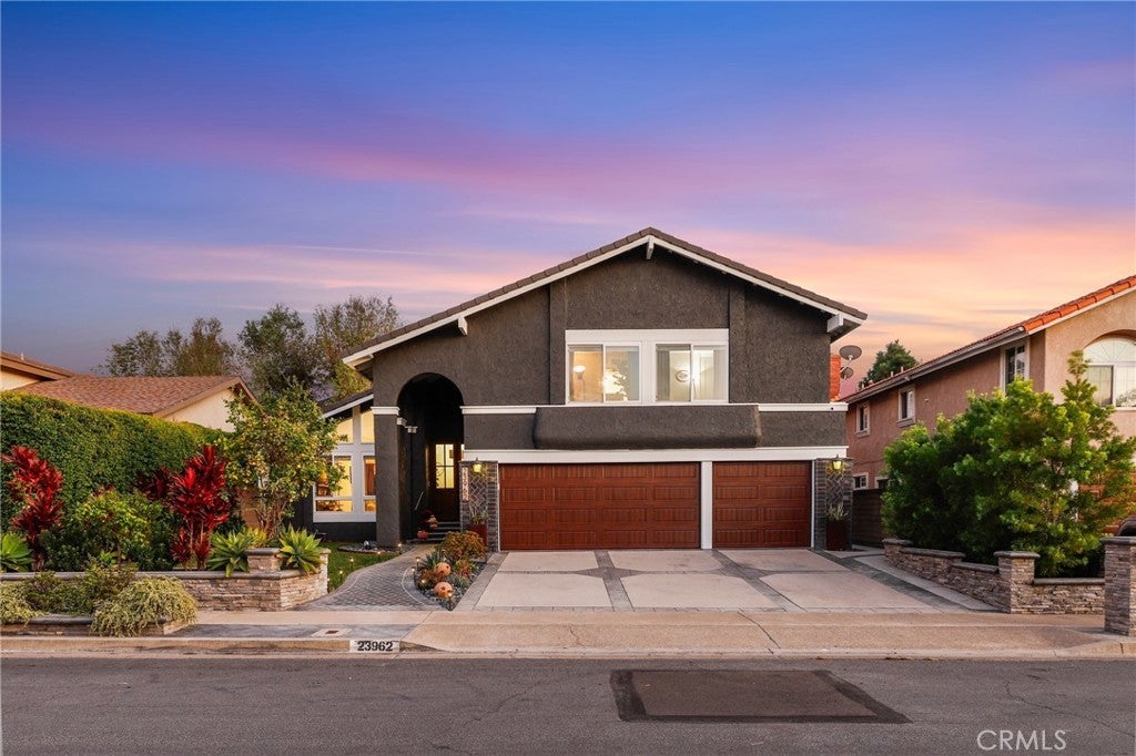 Photo of Listing #OC25245348