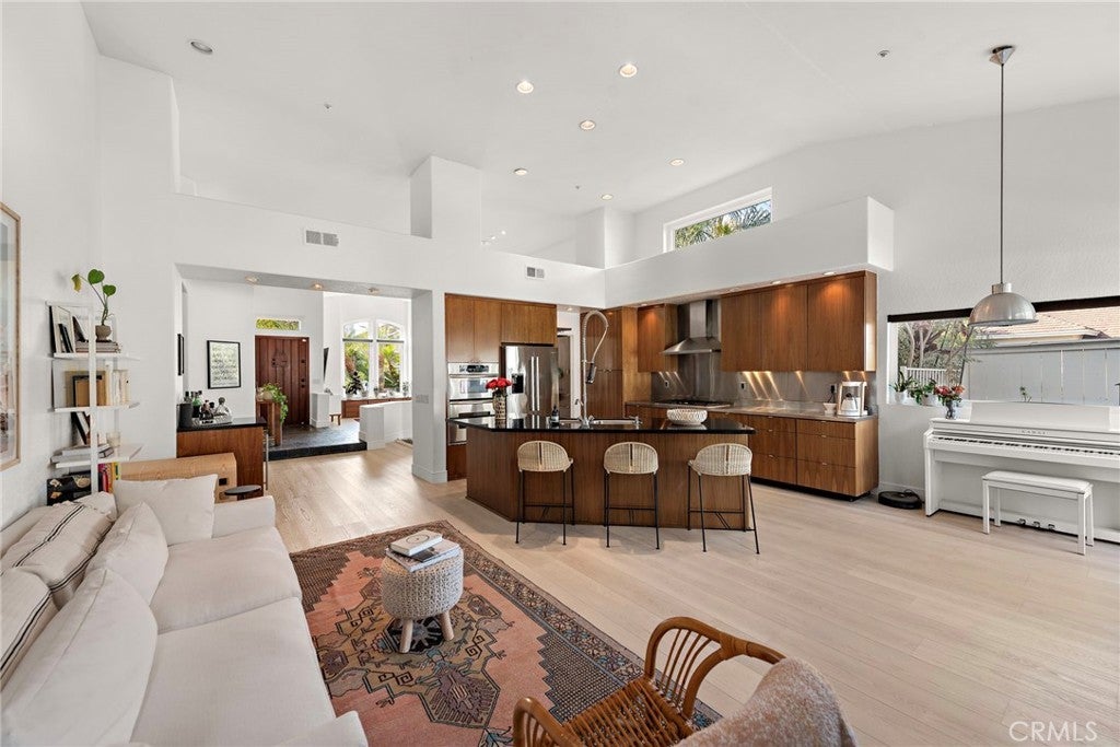 Photo of Listing #OC25242504