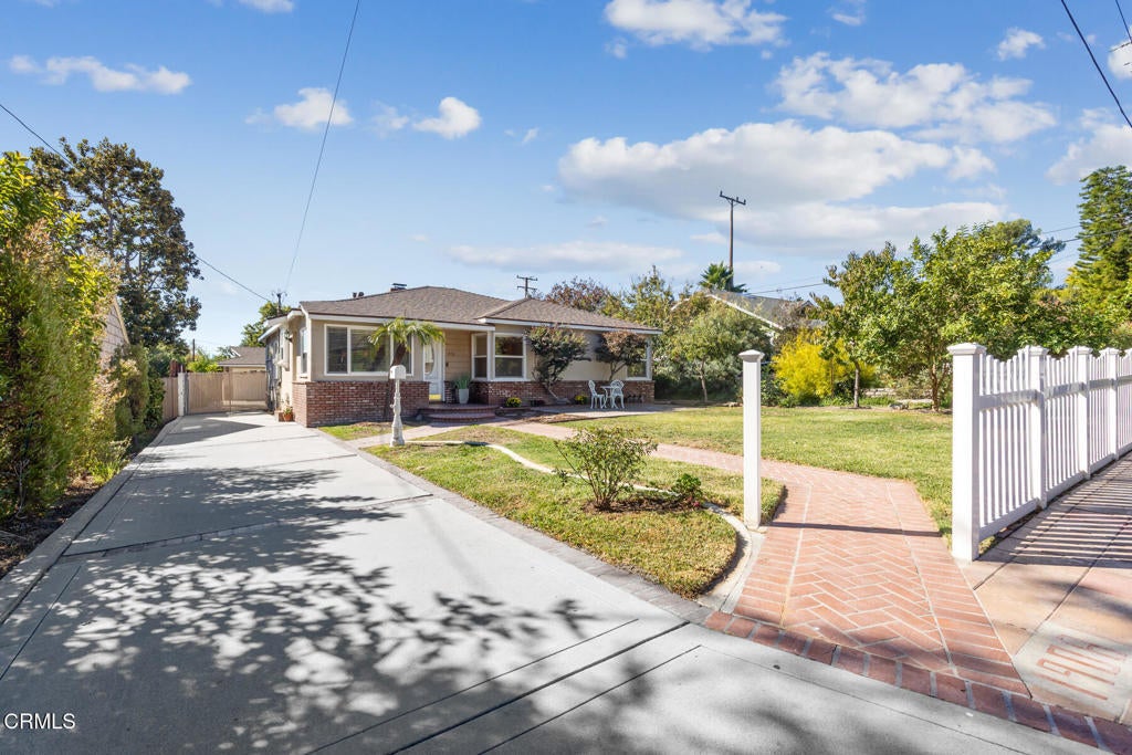 Photo of Listing #P1-24666