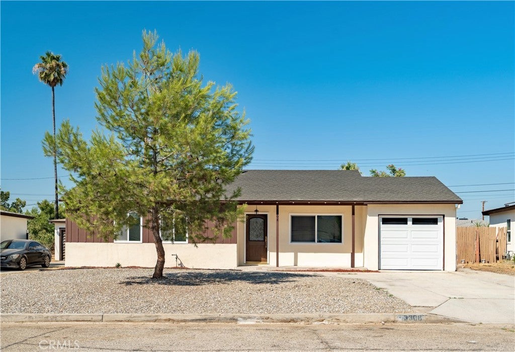 Photo of Listing #OC25245816