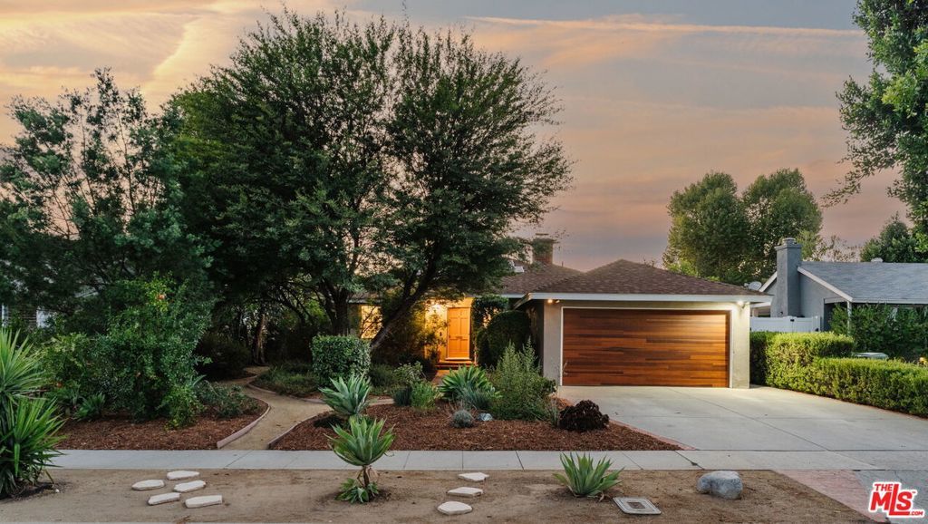 Photo of Listing #25609667