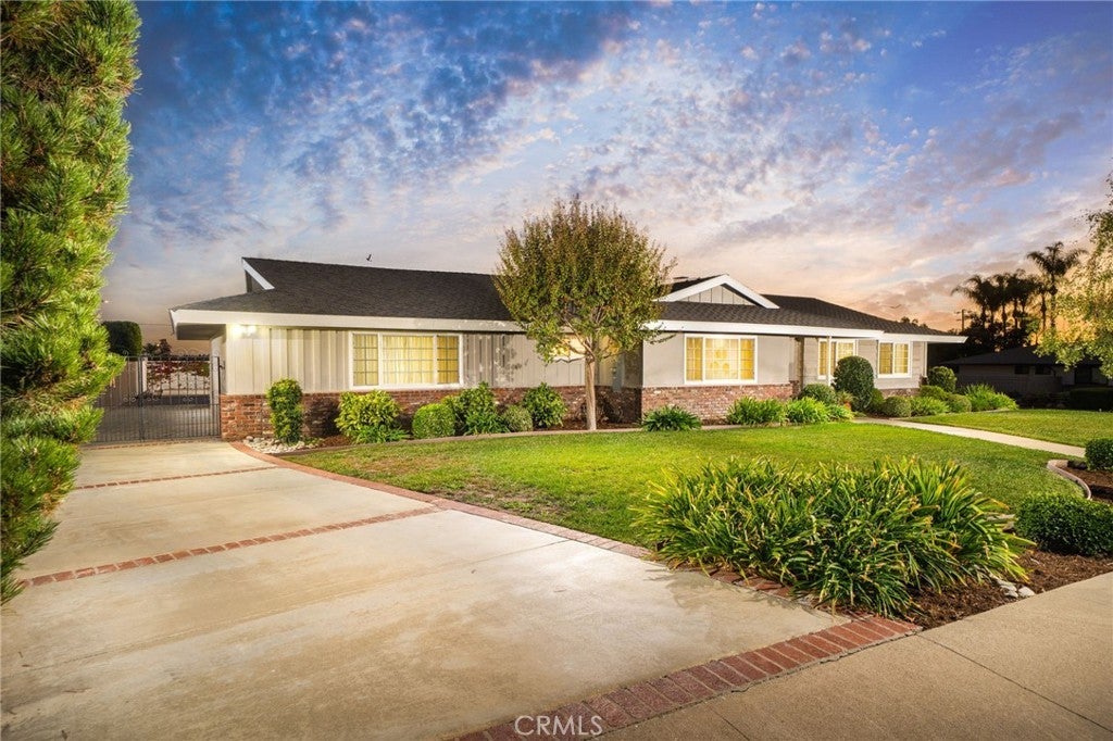 Photo of Listing #CV25244183