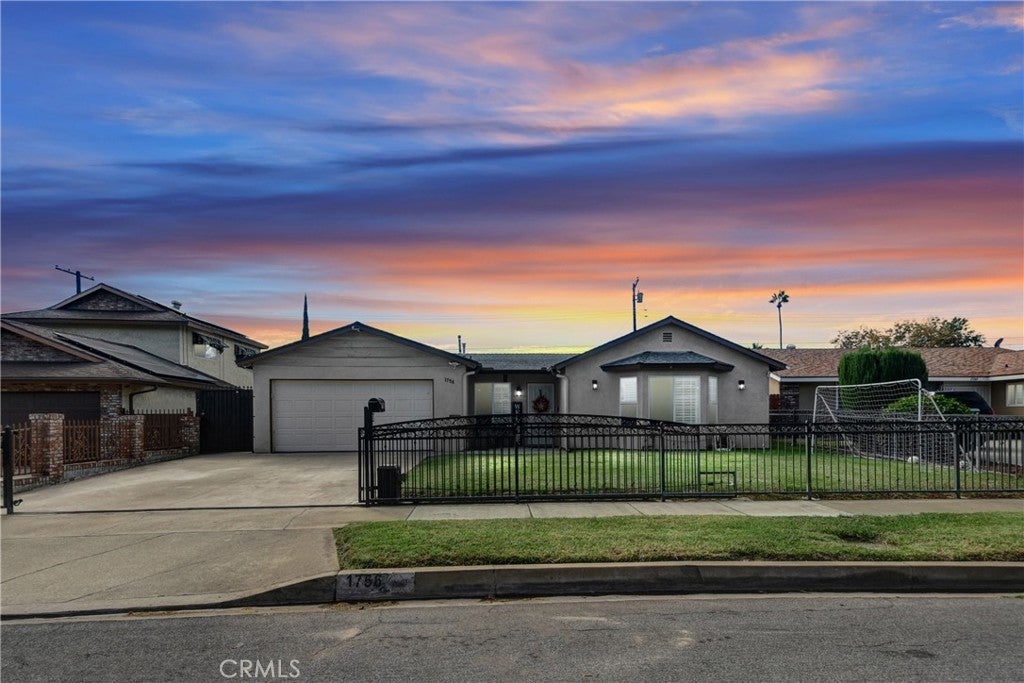 Photo of Listing #OC25244962