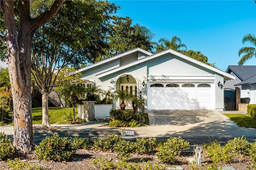 Photo of Listing #PW25246320