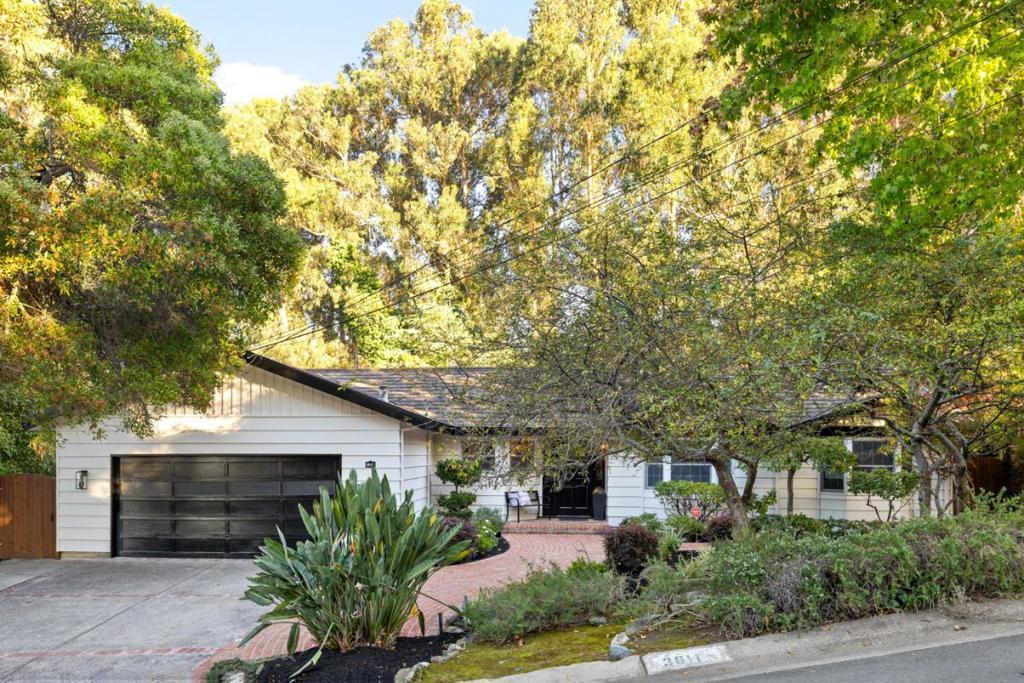 Photo of Listing #ML82025807