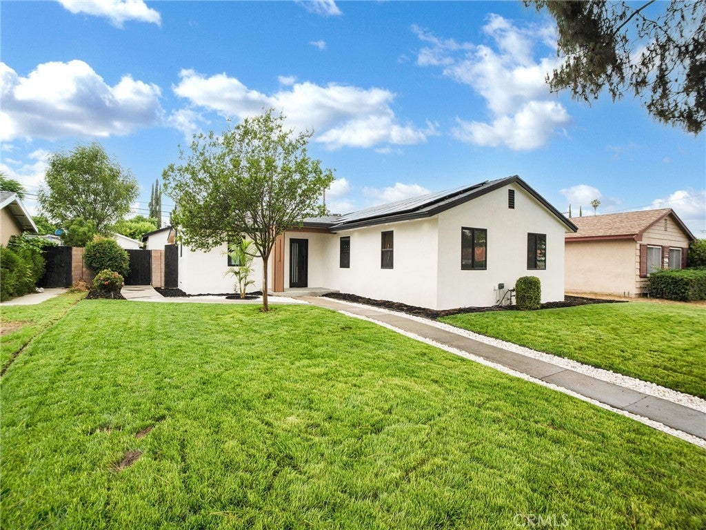 Photo of Listing #SR25246764