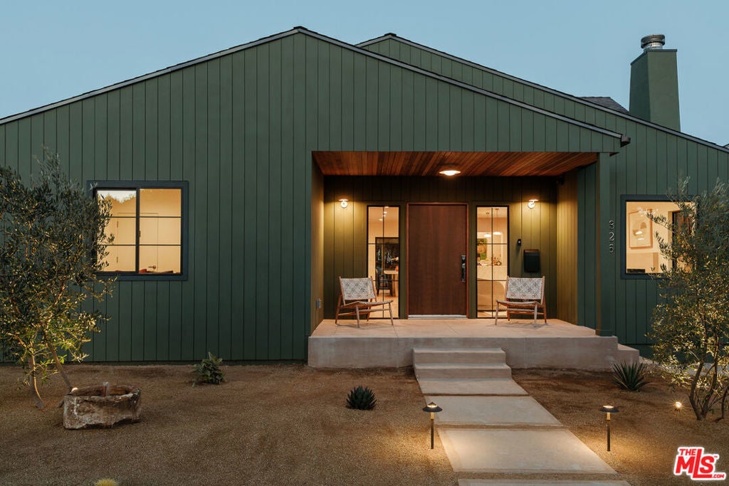 Photo of Listing #25609773