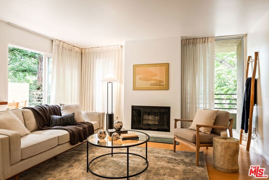 Photo of Listing #25610605