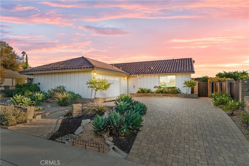 Photo of Listing #OC25245875