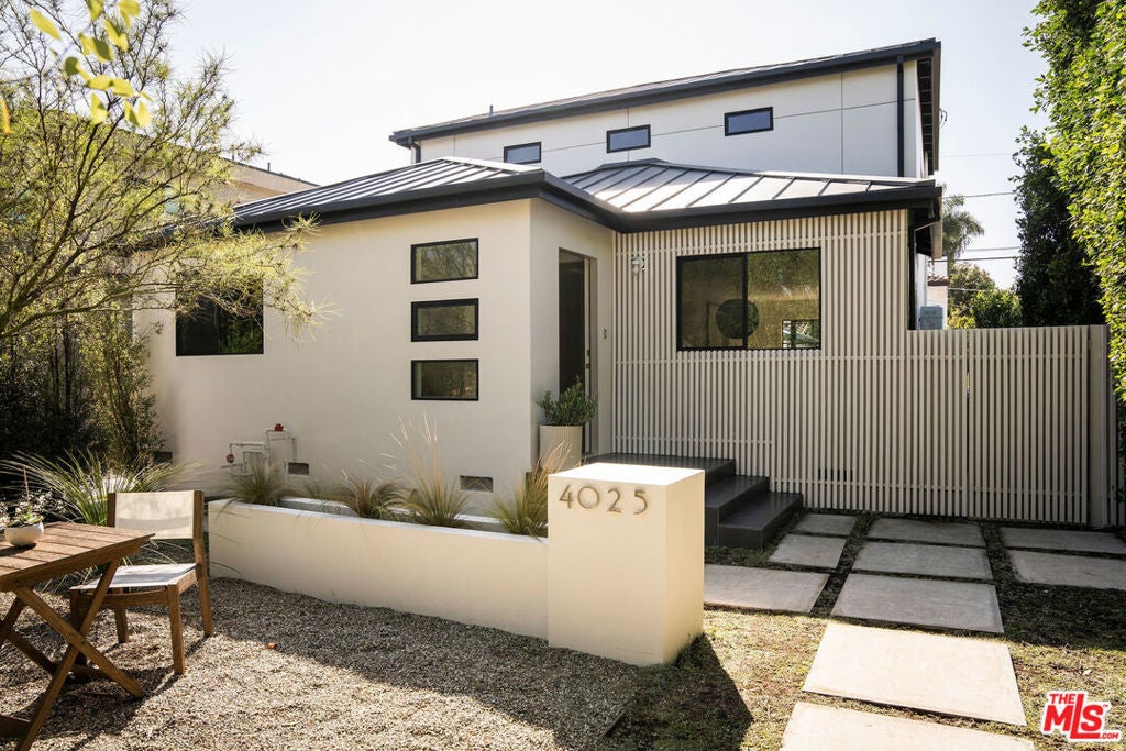 Photo of Listing #25610357