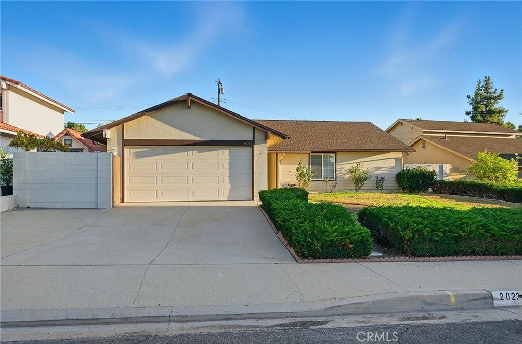 Photo of Listing #WS25247486