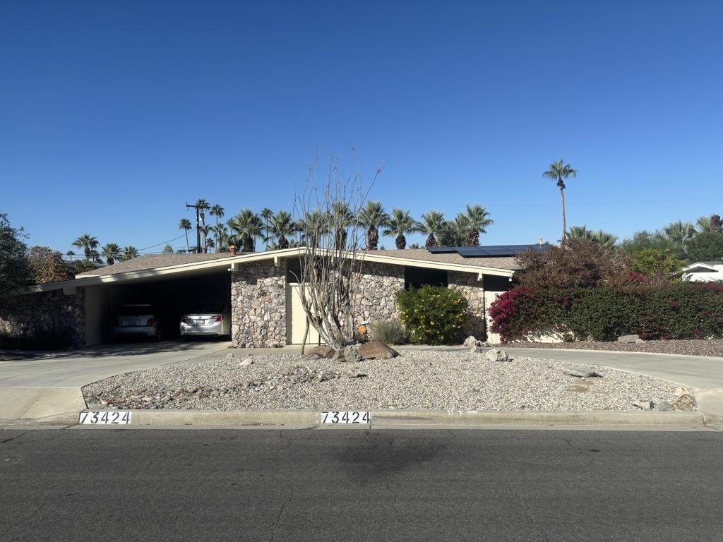 73424 Salt Cedar Street, Palm Desert