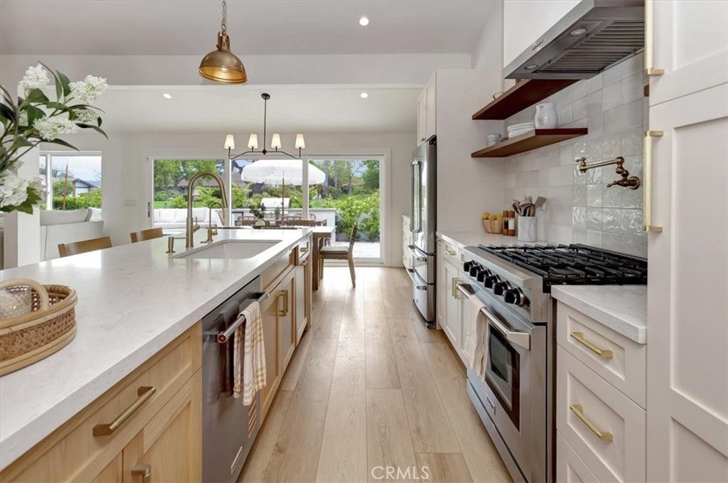 Photo of Listing #NP25247595