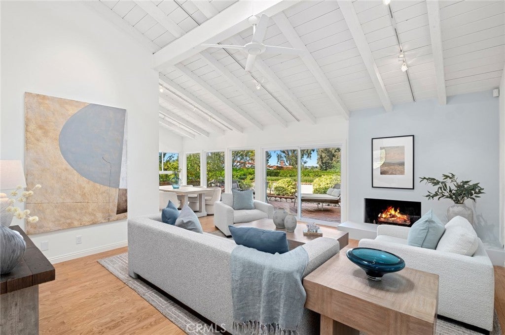 Photo of Listing #NP25241201