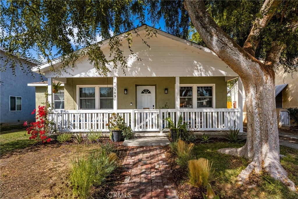 Photo of Listing #RS25238836