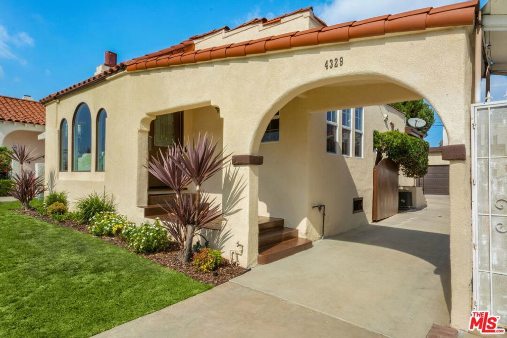 Photo of Listing #25611185